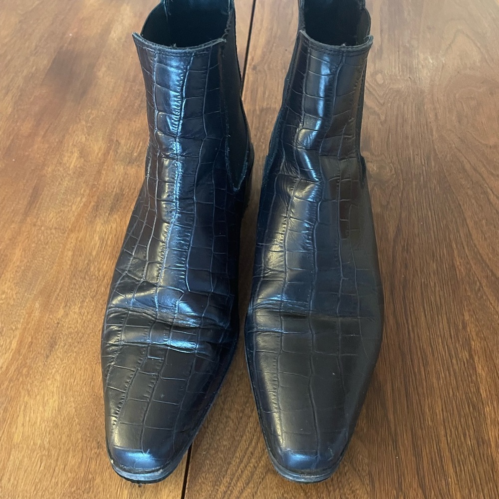 L'INTERVALLE Navy Blue Crocodile Pattern Boots - Picture 2 of 6